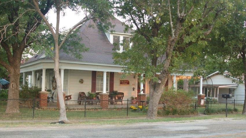 Oak St Cottage 20213920